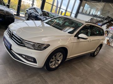 Volkswagen Passat Variant *19%*LED*KAMERA*ACC*AHK*NAVI*SHZ*