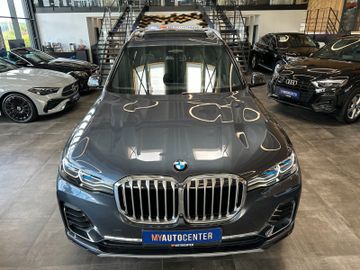 MYAUTOCENTER – Gebraucht- und Jahreswagen mit Werkstattservice in Pfaffenhofen BMW X7 *PANO(SKYLOUNGE)*HEADUP*6SITZER*5-ZONEN*VOLL*