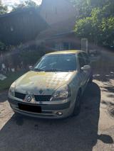 Renault Clio 1.2 16V Authentique Authentique - Renault aus 2002: Authentique