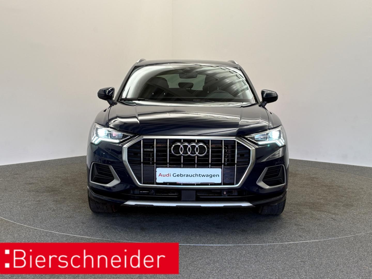 Audi Q3 40 TDI qu. S tronic advanced LED AHK NAVI 18 
