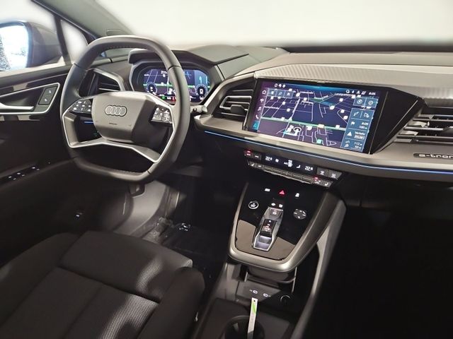 Q4 45 e-tron quatt 210 kW MATRIX+AHK+SONOS+PANO+