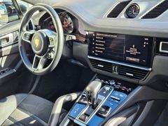 Fahrzeugabbildung Cayenne Coupe GTS Vorbesitzer - Lionel Messi