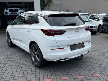Opel Grandland (X) - 10