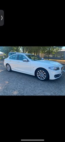 BMW 530d xDrive A Luxury Line Luxury Line