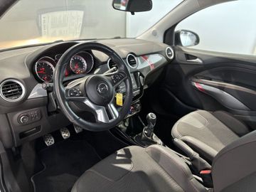 Fotografie des Opel Adam 1.4 Turbo S