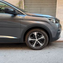 Peugeot 5008 - 4