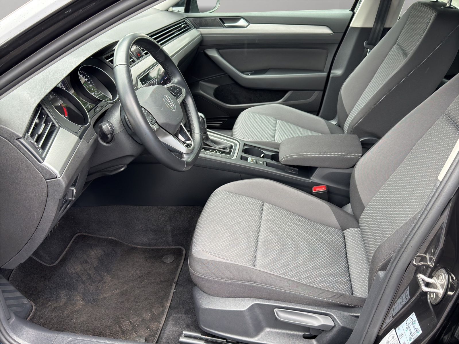 Volkswagen Passat Variant - Bild 9