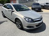 Opel Astra GTC 1.4 KLIMA - Opel Astra Gebrauchtwagen in Dresden