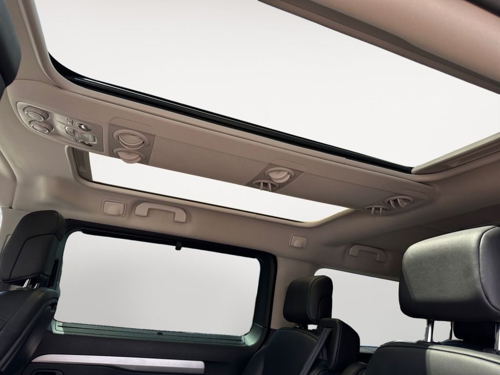 Fahrzeugabbildung Toyota Proace 2,0-l-D-4D L2 (7-Si.) Autm. Verso Executi