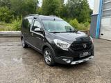 Dacia Dokker Stepway 1 Hand Touchscreen Farbdisplay - gebrauchte Dacia Dokker aus dem Jahr 2019