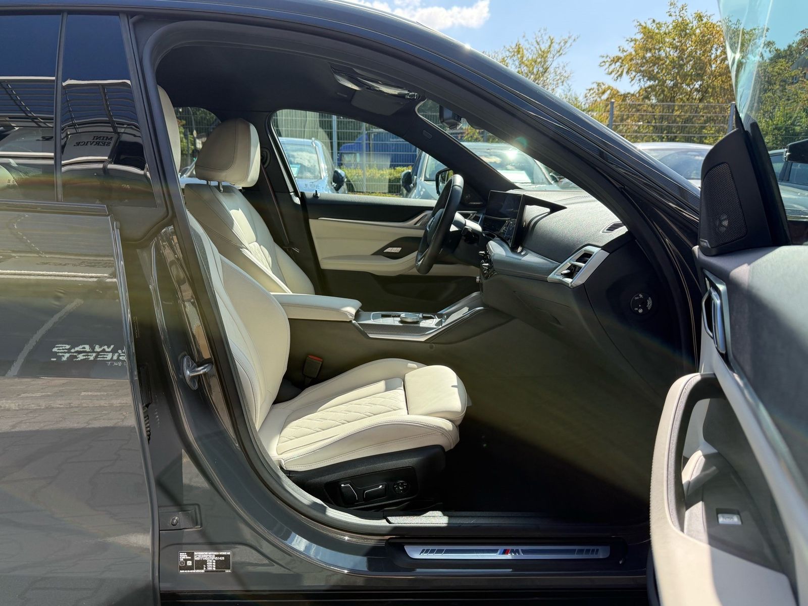 BMW i4 - Bild 24