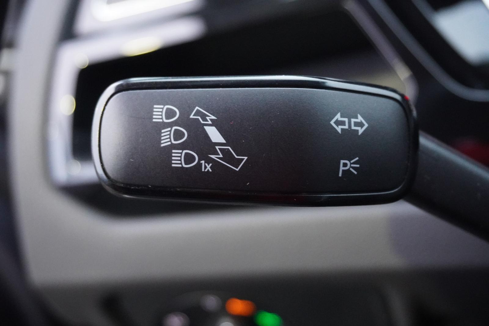 Volkswagen Touran 1.5 TSI DSG Highline LED Navi DAB ACC PDC, миниатюра 25