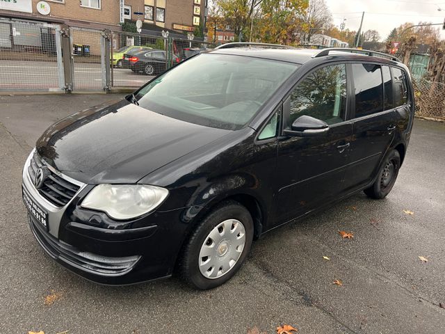 Volkswagen Touran Freestyle*AUTOMATIK*7SITZER*AHK*XENON*ABS