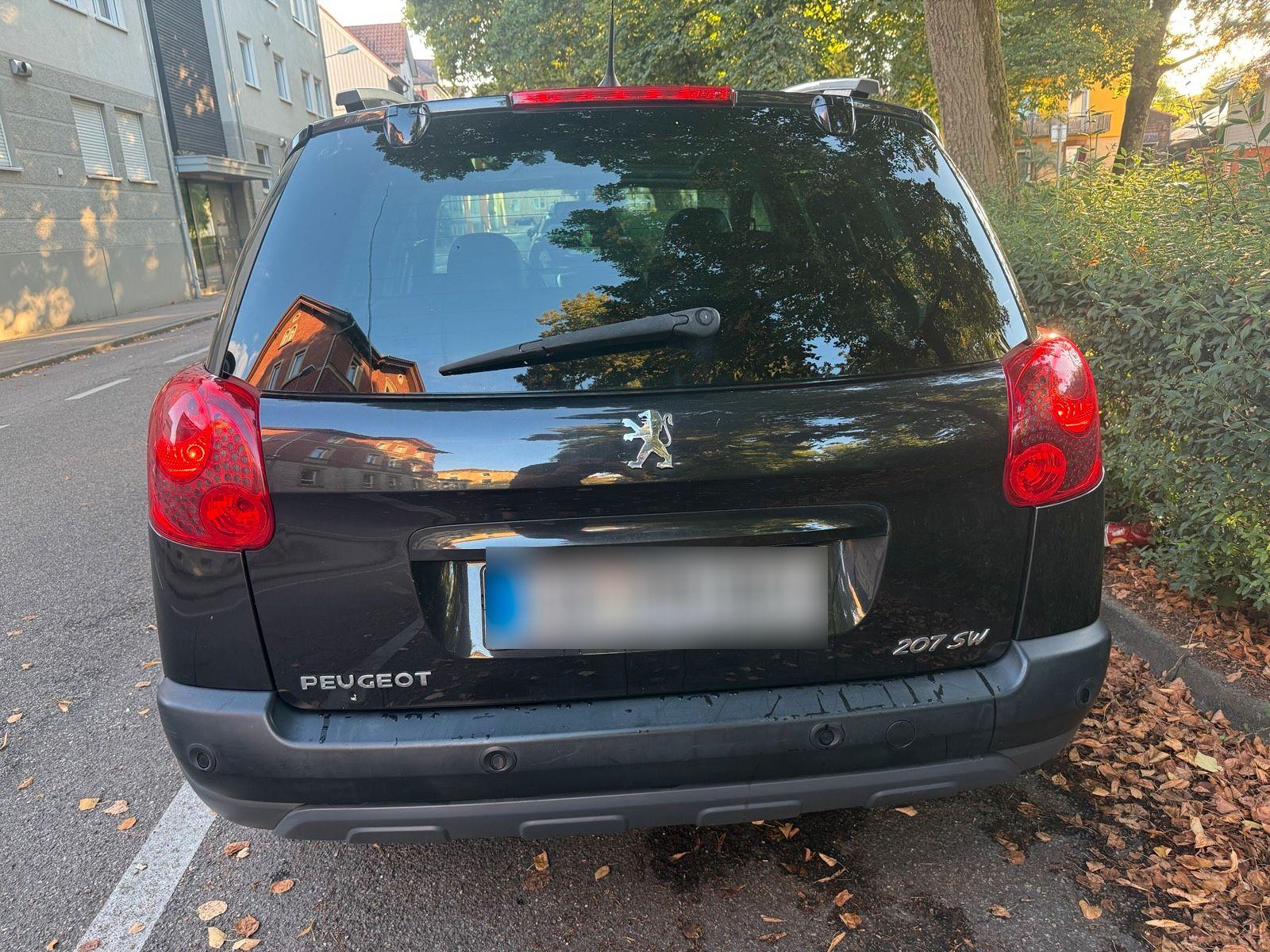 Peugeot 207 2009 — photo 5
