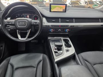 Audi Q7 - 11