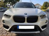 BMW X1 xDrive20d Sport Line 190PS PANO - Leder - BMW X1: Ps