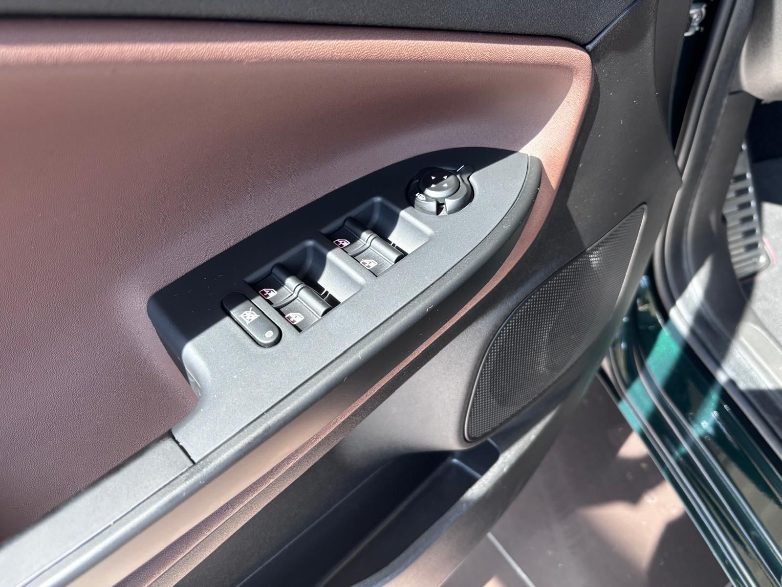 Fahrzeugabbildung Alfa Romeo Giulietta Lusso Ti KLIMA XENON ALU
