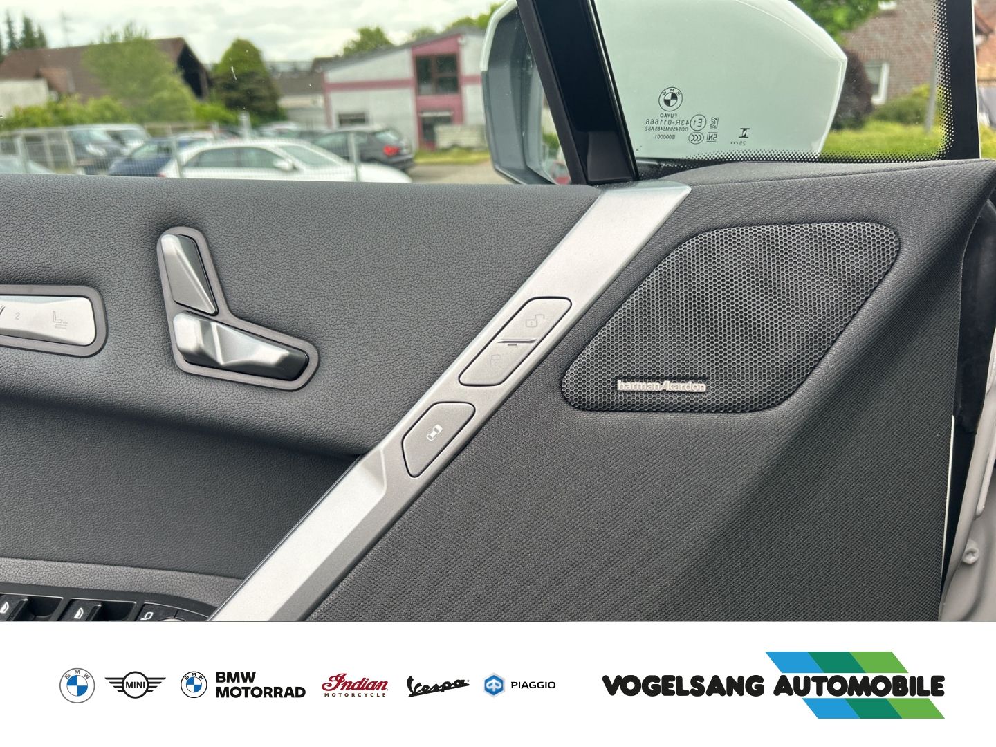 Fahrzeugabbildung BMW iX xDrive45 M Sport 0,25% Dienstwagenversteuerun