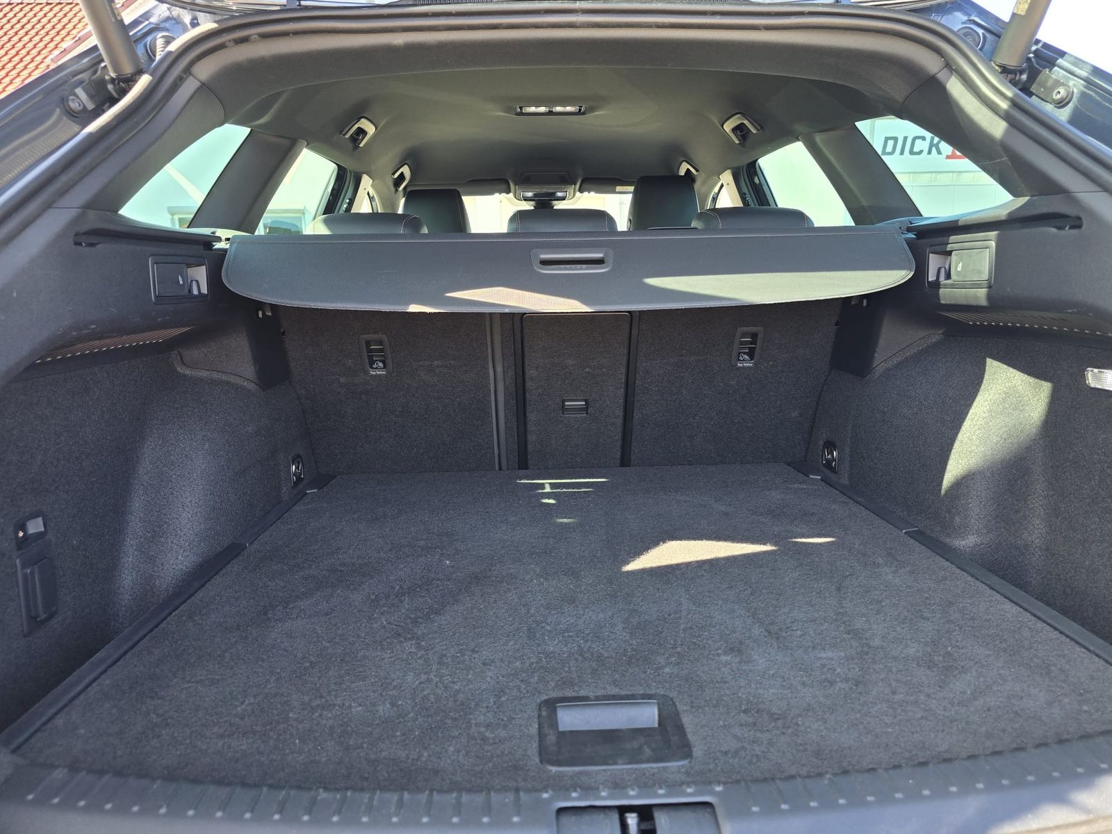 Fahrzeugabbildung CUPRA Leon 1.5 eTSI DSG MATRIX-LED*ACC*AHK*KAMERA*18"