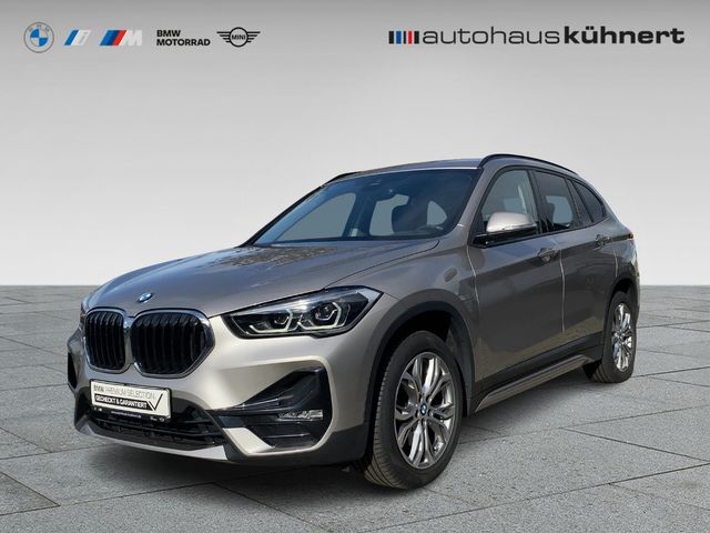 BMW X1 xDrive25d Sport Line SAG LED 1. Hand Navigati