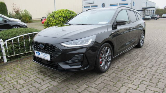 Ford Focus ST-Line X ACC TWA Kamera E-Klappe Styling