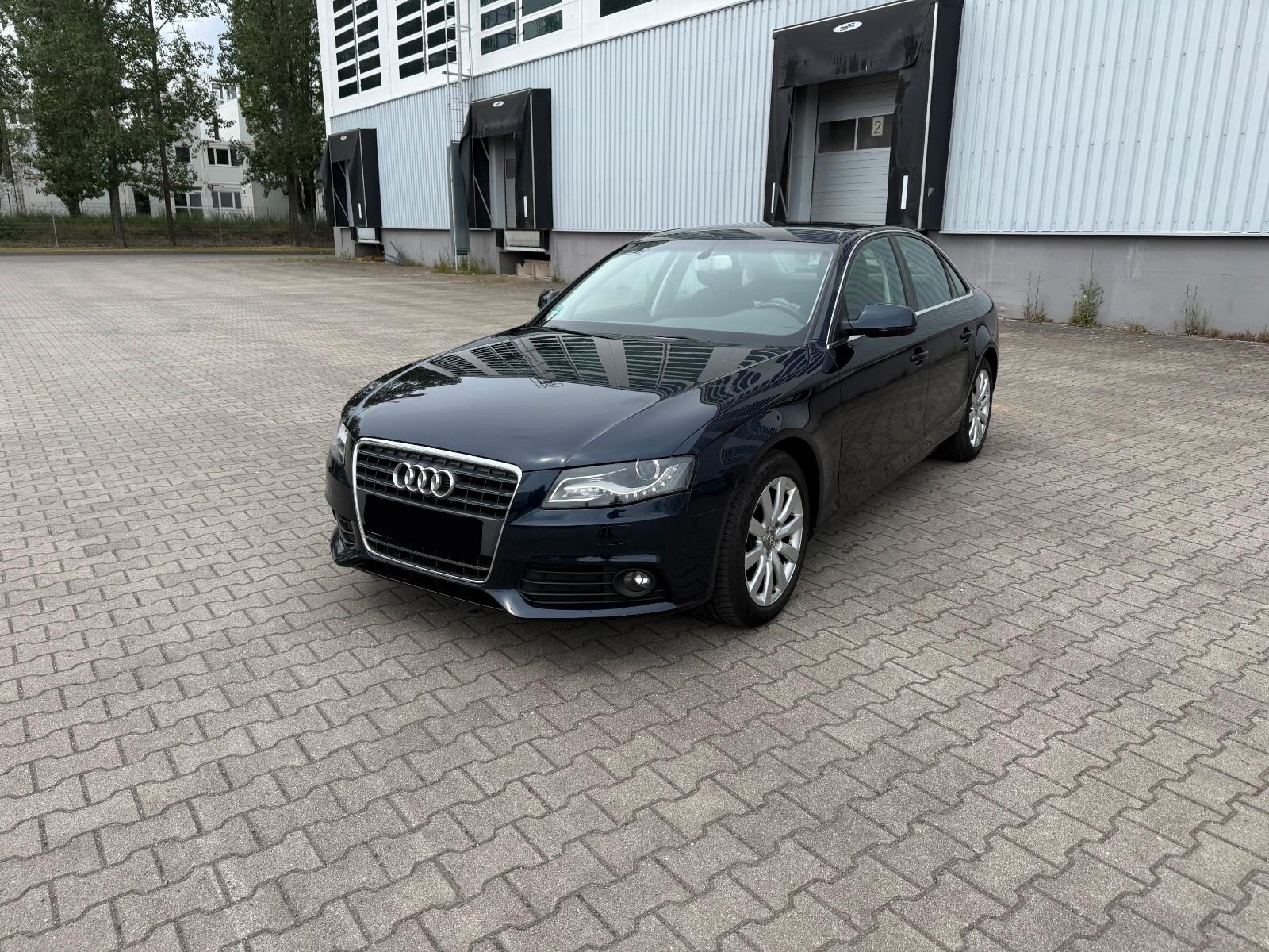 Audi A4 Limousine Attraction Automatik Klima 2-Hand
