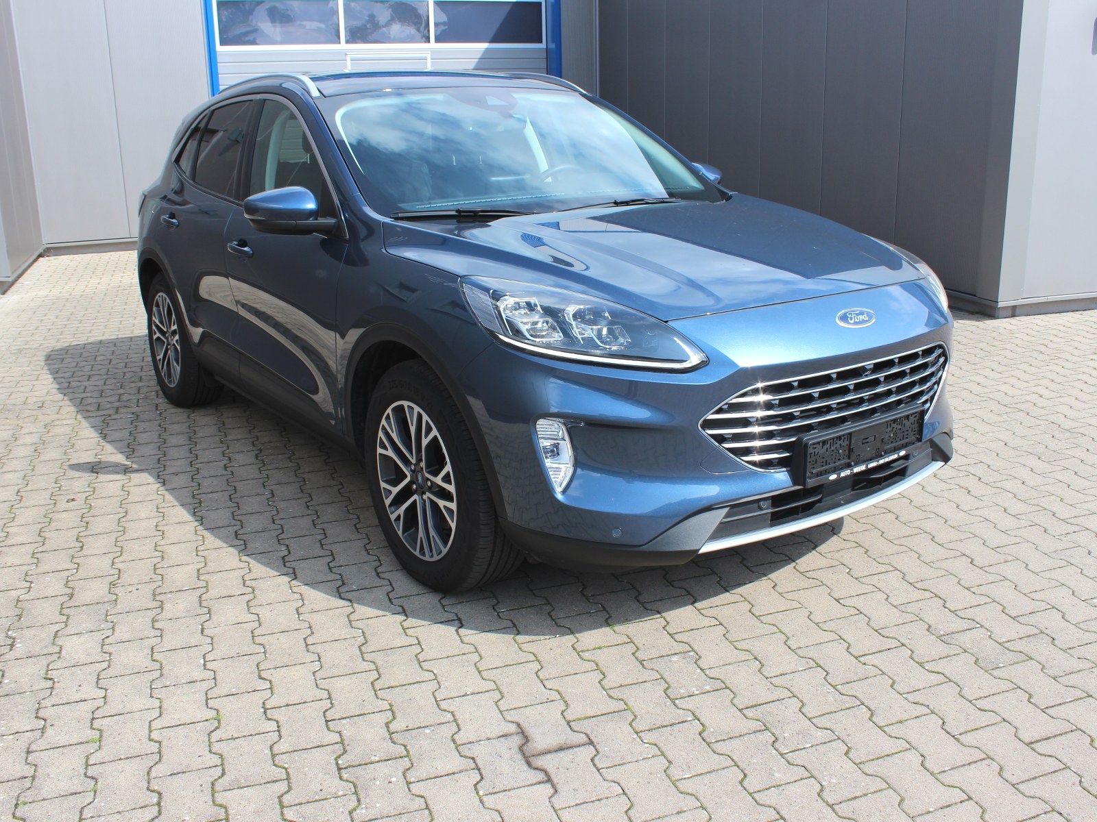 Fahrzeugabbildung Ford Kuga Plug-In Hybrid Titanium X 2,5 Duratec