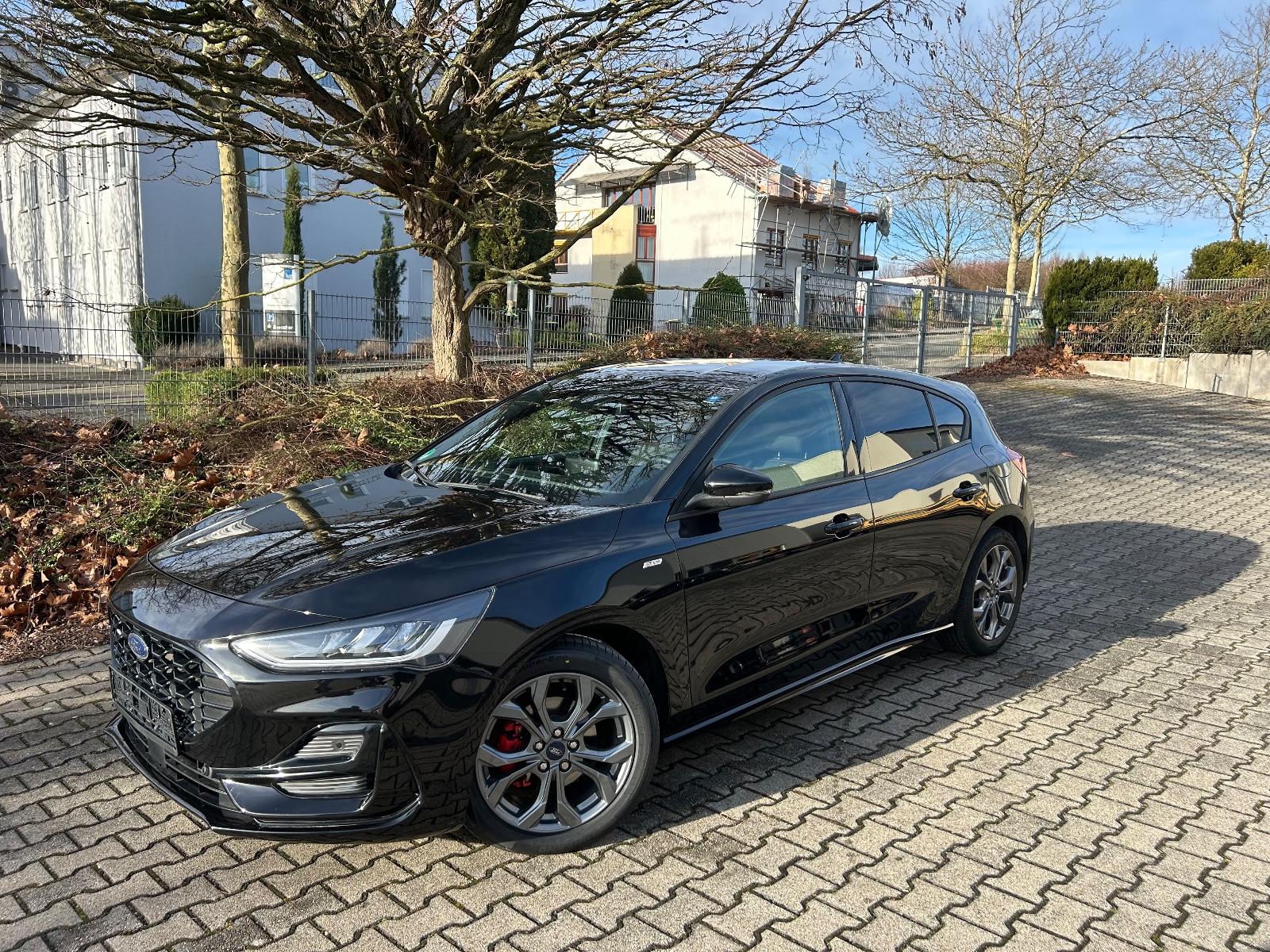 Ford Focus Lim. 1.0 EcoBoost ST-Line