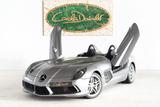 Mercedes-Benz SLR McLaren Stirling Moss | 1 of 75 | 1. Hand - graue Mercedes-Benz SLR