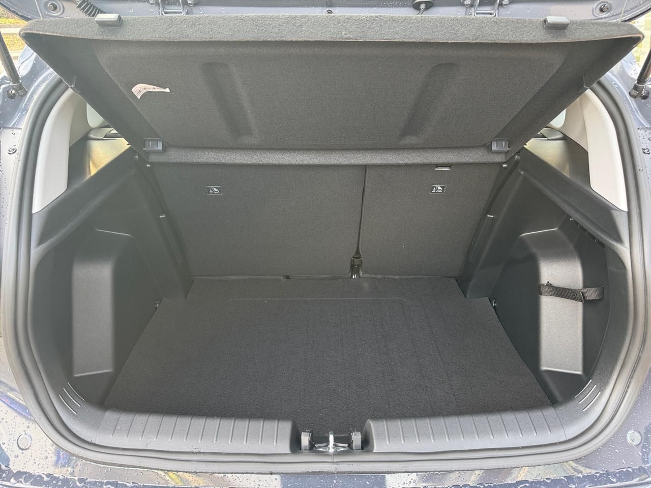 Fahrzeugabbildung Hyundai BAYON SELECT *NAVI*KAMERA*DAB+RADIO*PDC*BT*