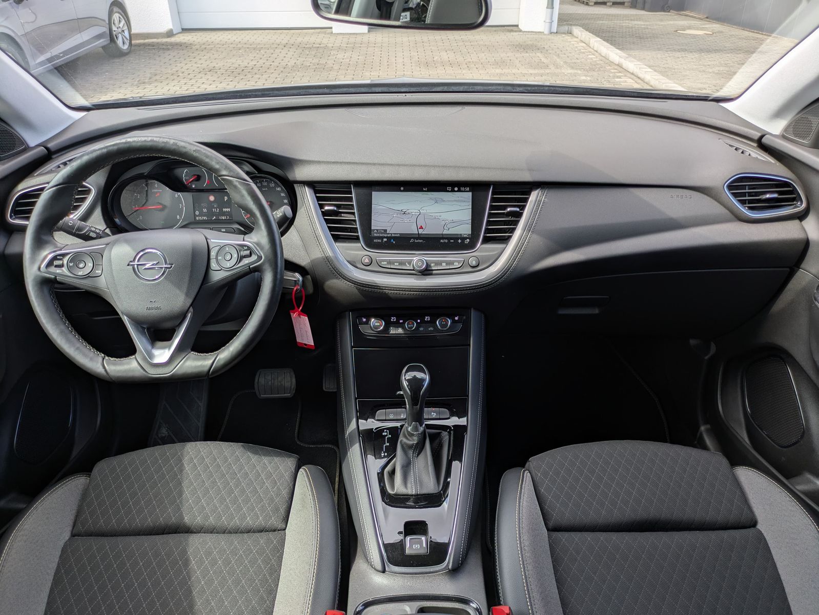 Fahrzeugabbildung Opel Grandland X 1.2 Opel 2020 LED*TEMP*KAMERA*18"APP