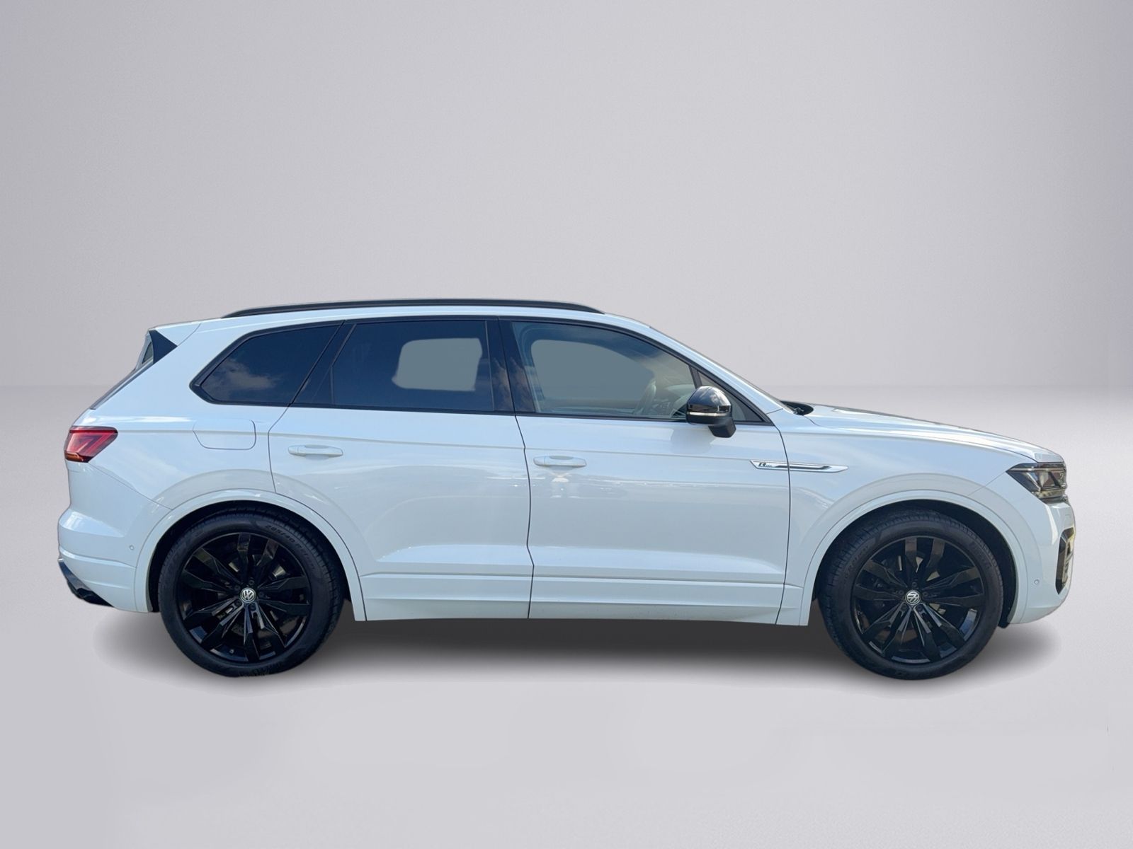 Touareg 3.0 V6 TDI R-Line PANO,STHZ,RFK.
