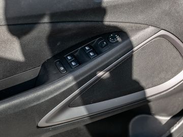 Opel Crossland 1.2 Enjoy Fernlicht-Assistent Kamera