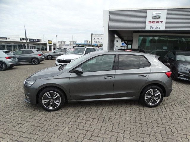 ŠKODA Fabia Fabia Ambition 1.0 TSI – Bild 4 von 19