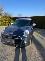 MINI Cooper SD Metropolitan  - graue MINI Cooper SD