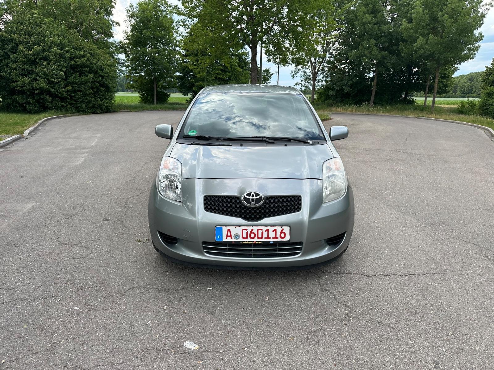 Toyota Yaris Sol