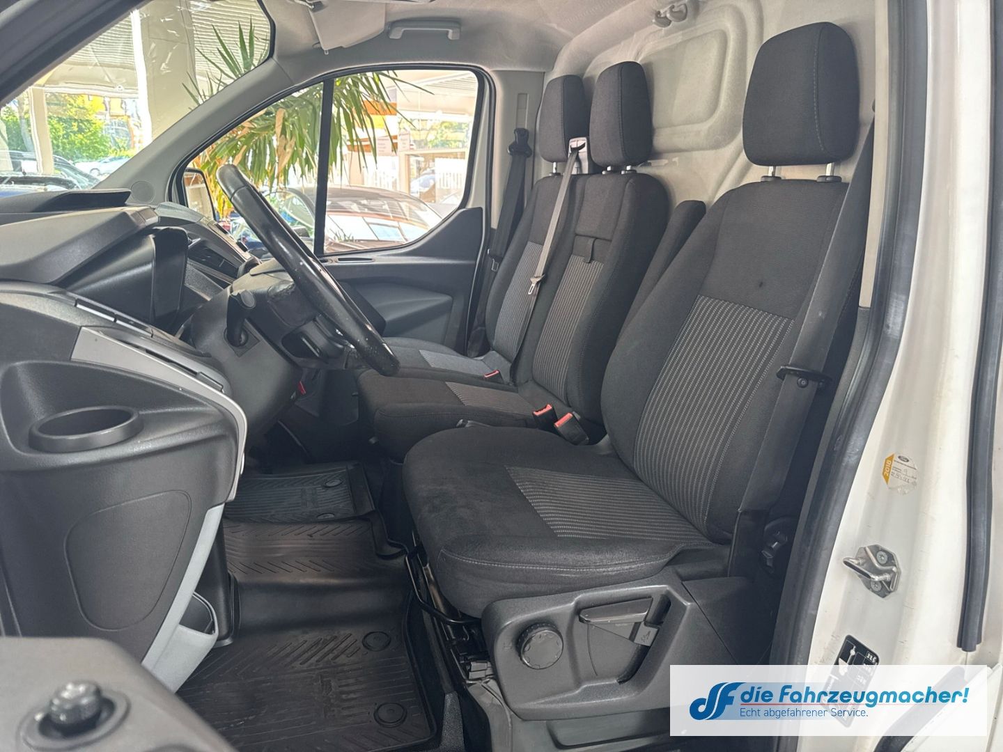 Fahrzeugabbildung Ford Transit Custom Kasten L1 H1 Trend Klima 2.0  Zah