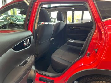 Nissan Qashqai N-Connecta *BI-XENON*LED*AHK*360 KAMERA*
