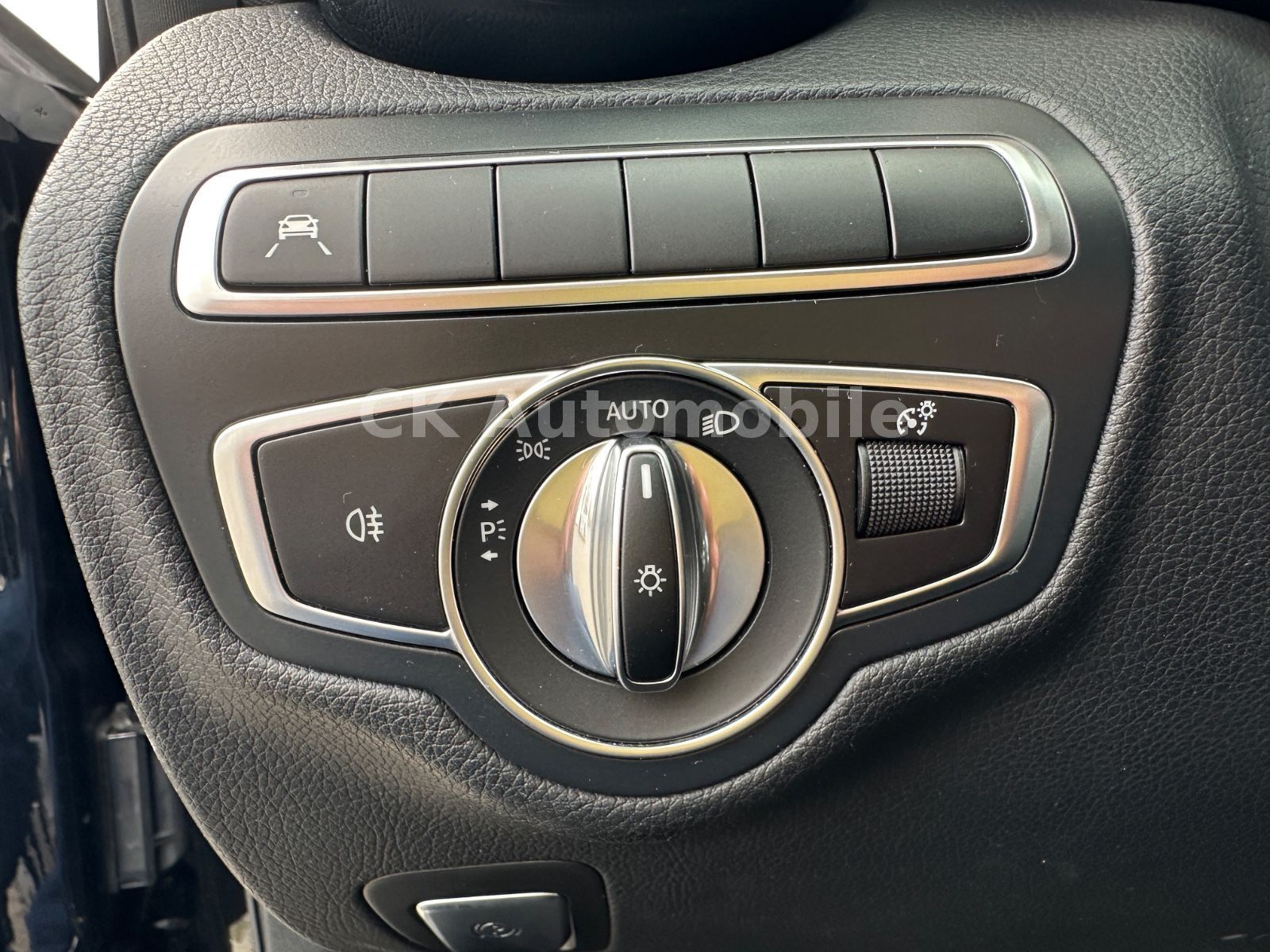 Fahrzeugabbildung Mercedes-Benz C 220d T  4Matic AMG-Line/Navi/LED/Kam/