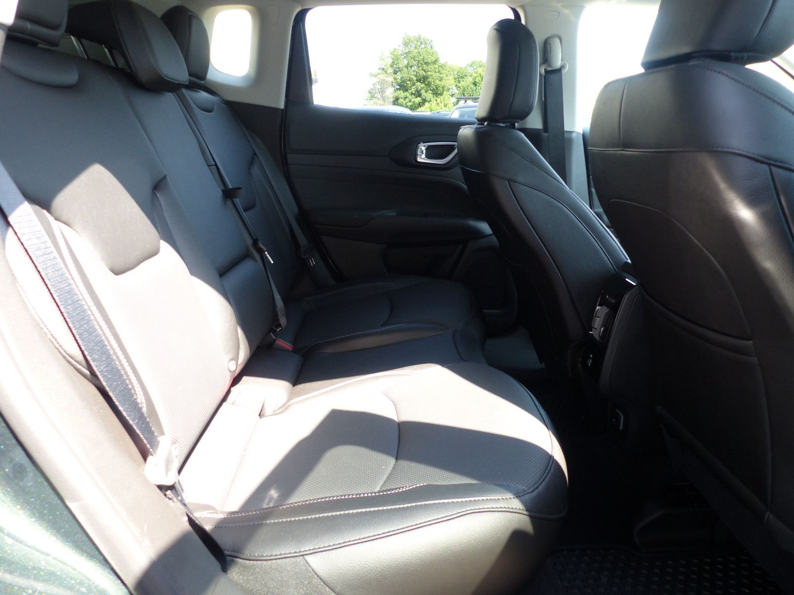 Jeep Compass - Bild 15