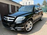 Mercedes-Benz GLK 220 CDI Aut./Pano/Navi/PDC/19.Z/Xenon - Mercedes-Benz GLK 220 Gebrauchtwagen in Krefeld