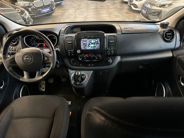 Opel Vivaro*TÜV 0828*9-SITZER*STHZ*TEMPO*AHK*PDC*