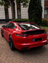 Porsche Panamera GTS*PDCC*Matrix*360* - rote Porsche Panamera
