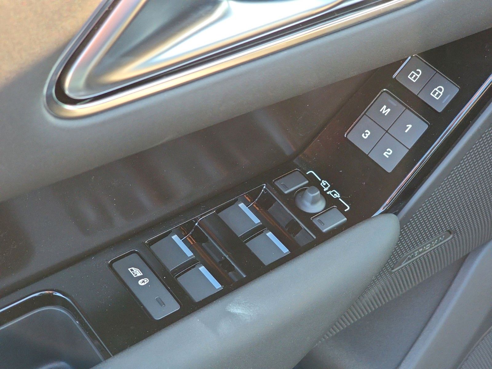 Land Rover Range Rover Velar - Bild 23