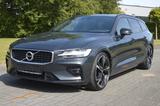 Volvo V60 Kombi R-Design  PANO/LEDER/NAVI/AHK/LED/20Z - Volvo V60: 20