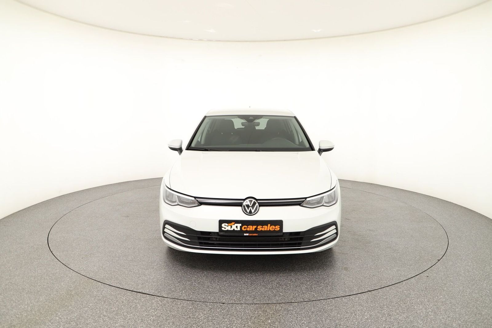 Volkswagen Golf VIII 1.0eTSI Move SHZ*LED*PDC*VirC.*AUT*LM imagem 2