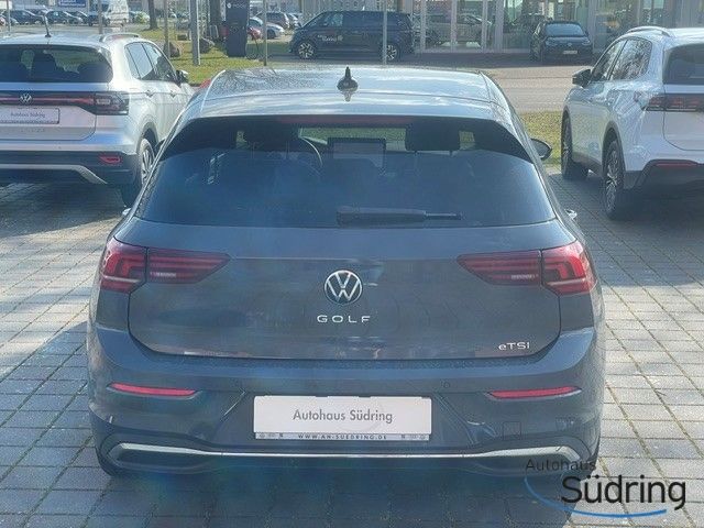 Golf VIII Edition 50 1,5 eTSI AHK Panodach Navi