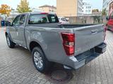 Isuzu D-MAX SpaceCab LS Neues Modell am Lager 3x - Isuzu D-Max: 3l