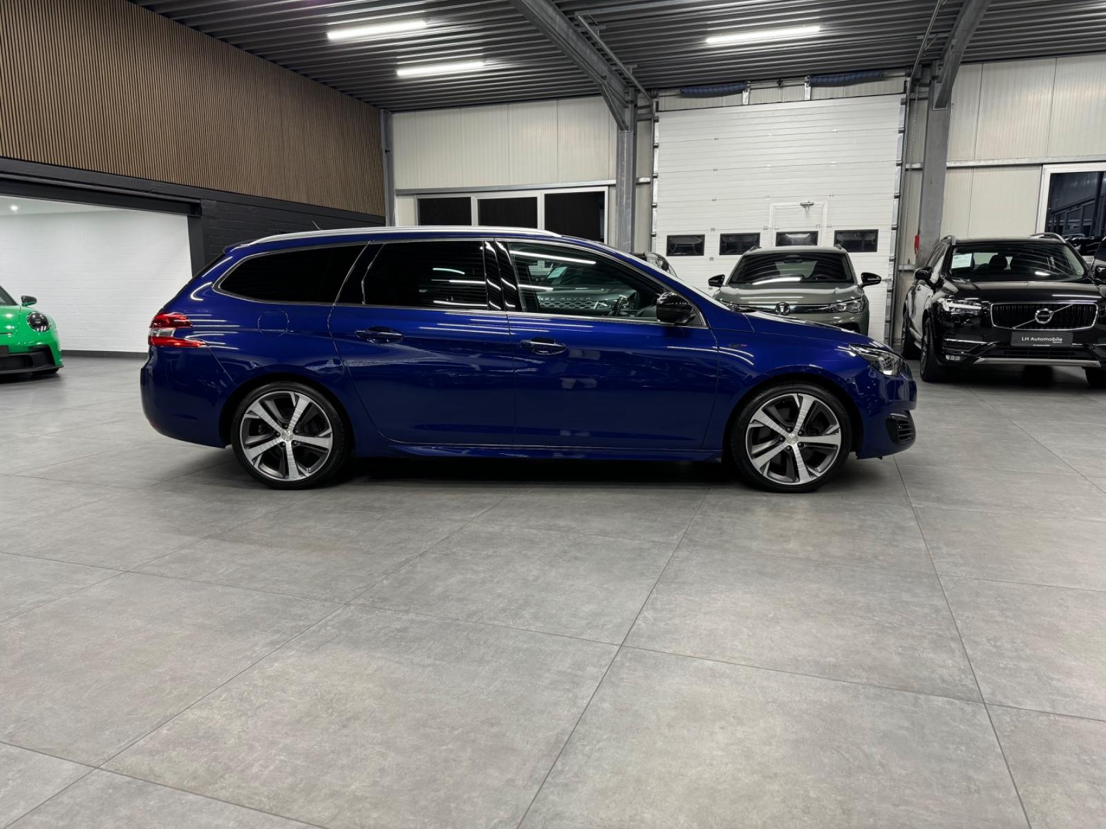Peugeot 308 SW GT Navi SHZ Massage Pano LED AHK