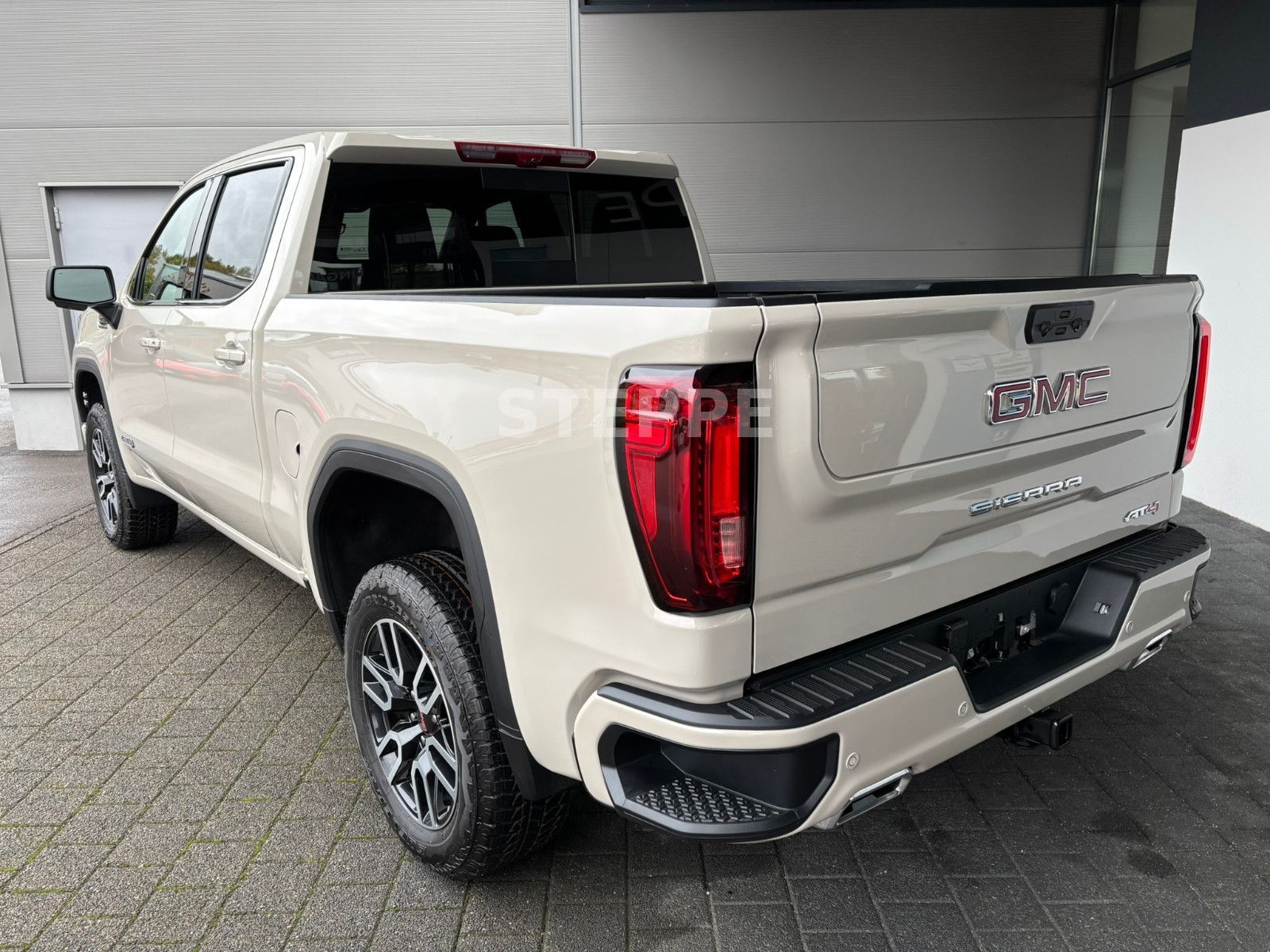 Gmc Sierra 1500 AT4 6.2V8 Crew Cab MY26 AHK 20"Alu